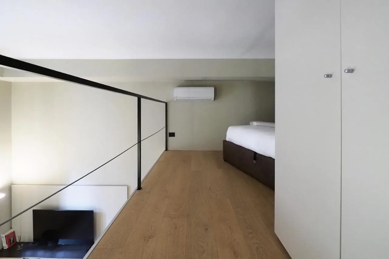 Doma Lux Apartment Central Station Milano Milan